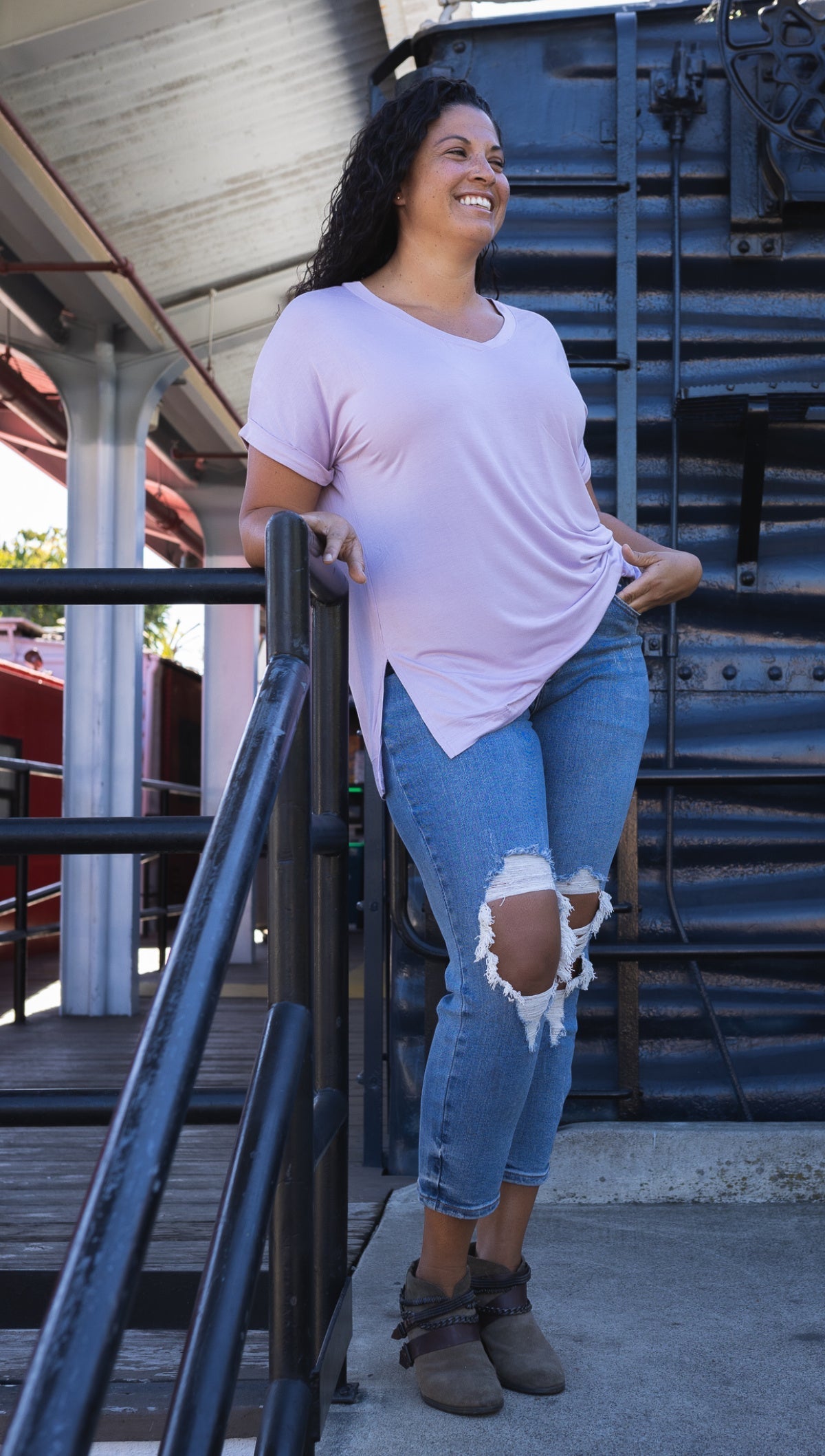 Rae Mode Solid V Neck Short Sleeve Top