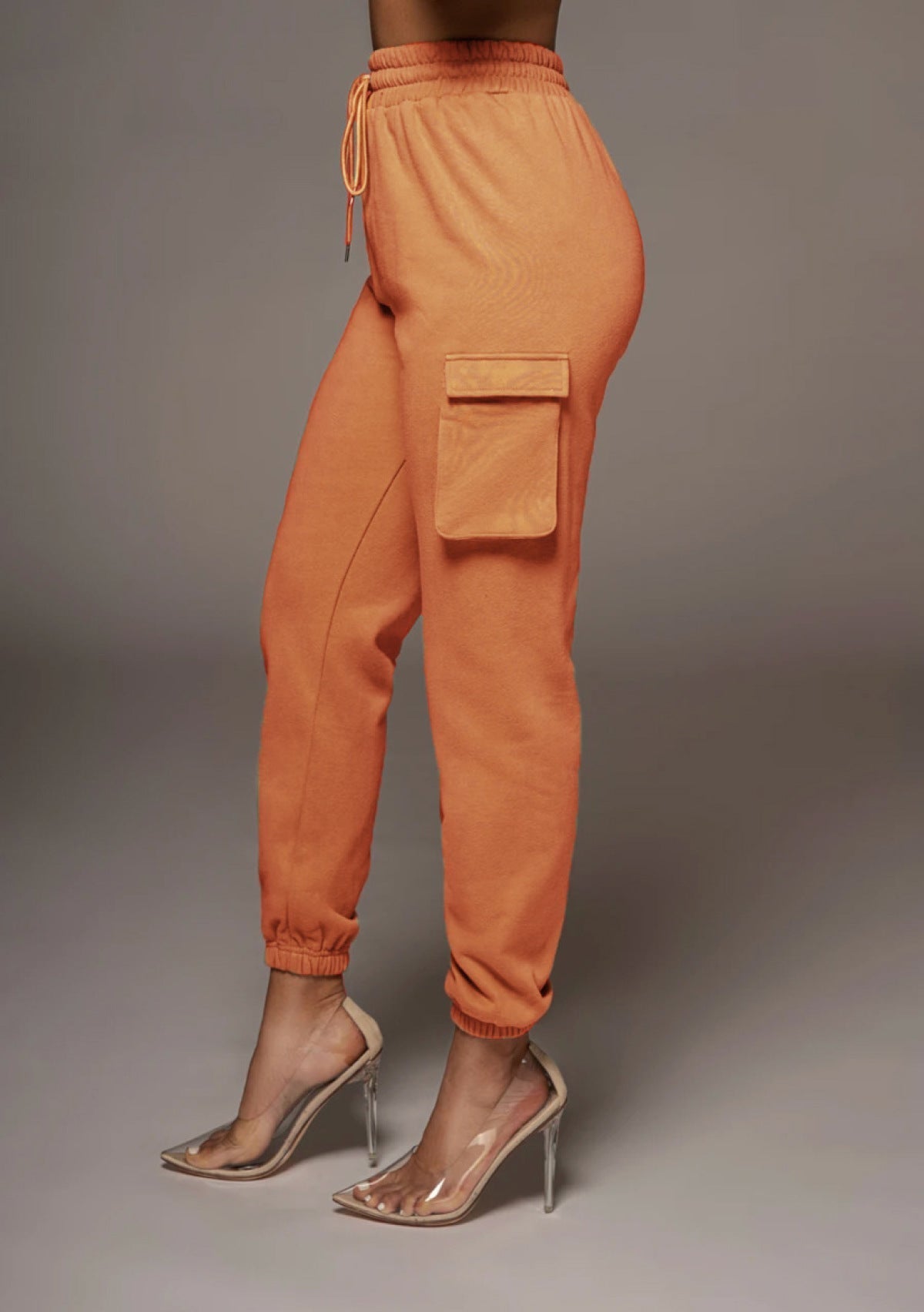 U-neck Bra & Drawstring Sweatpants Two-Piece Active Sets With Pocket
