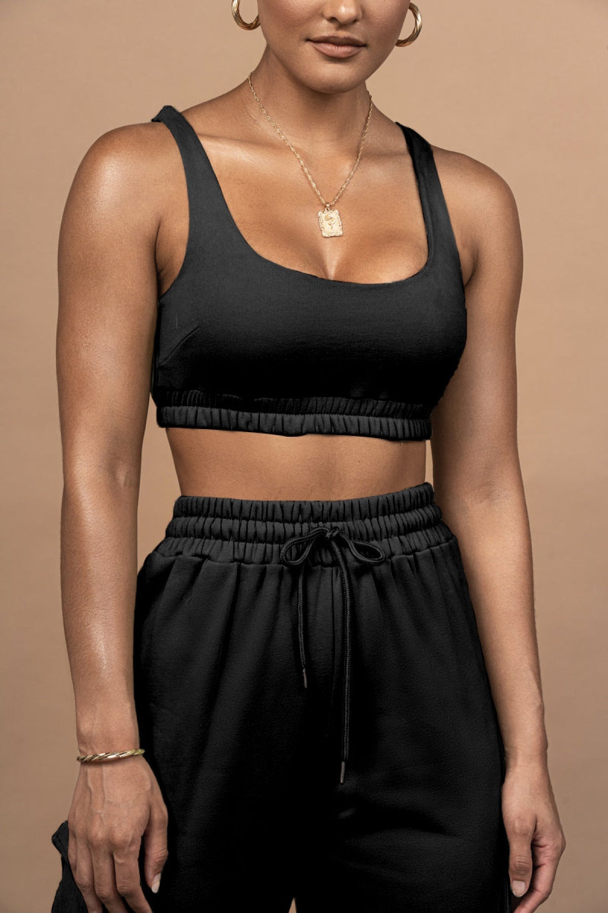 U-neck Bra & Drawstring Sweatpants Two-Piece Active Sets With Pocket